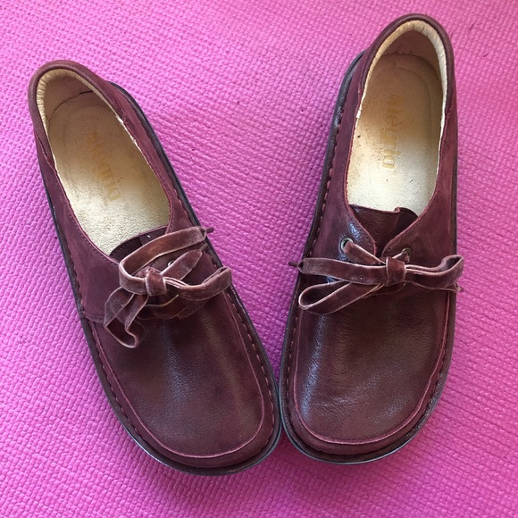 ๐บ๐บ Alegria Burgandy Leather Lace-Up Oxford ๐บ๐บ - Picture 4 of 15